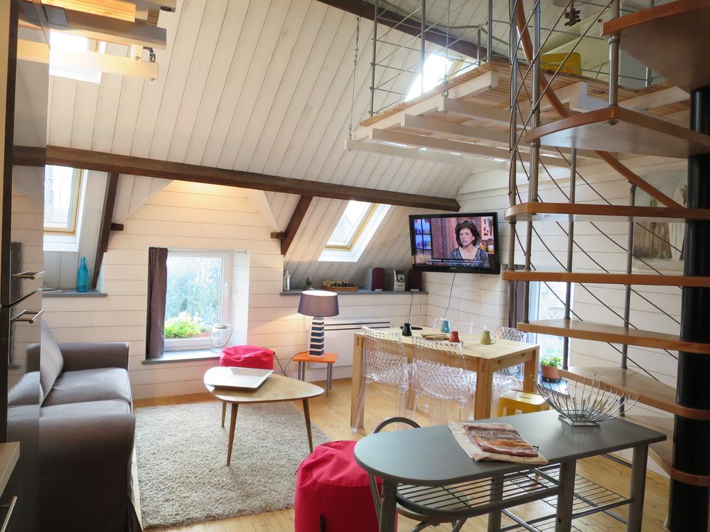 Apartamento Au Coeur De La Baie Le Val-Saint-Père Exterior foto